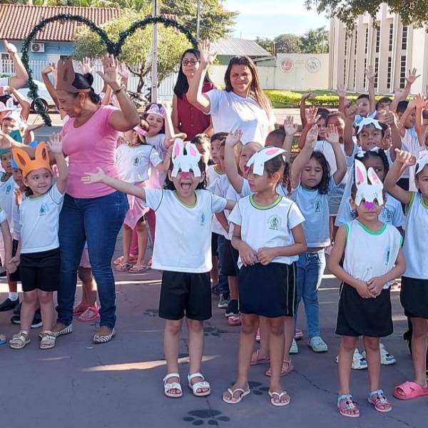 para-celebrar-pascoa-escola-municipal-cristalino-realiza-passeio-e-piquenique-com-alunos (2).jpeg